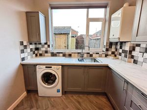 Photo 8- click for photo gallery